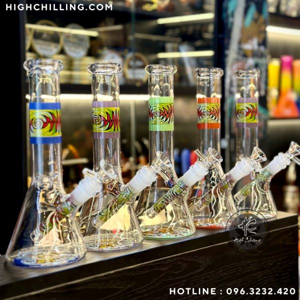 Bongs Thủy Tinh Bầu Nón Swirt 25CM